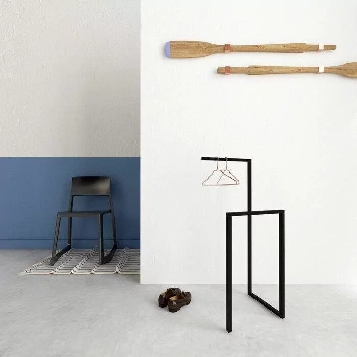 [VSH127] Sujeción de Ropa Loft "VSH127" 100x40x32 cm – Metal Hecho a Mano